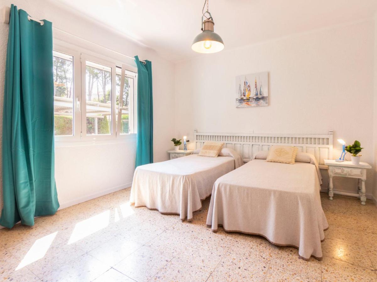 Holiday Home Villa Karoline By Interhome Cambrils Exterior photo